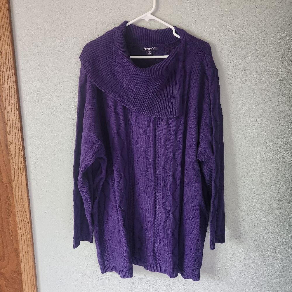 NWOT Roaman's Sweater